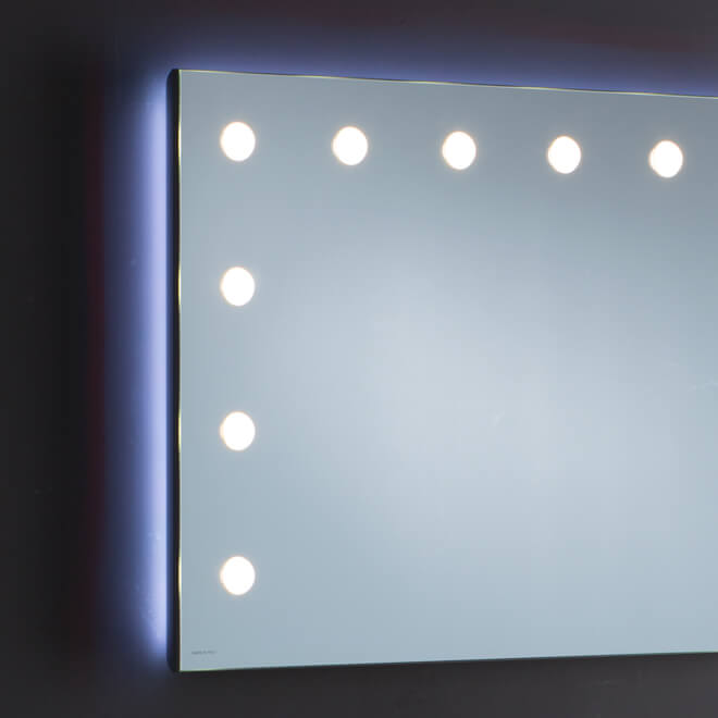 specchio trucco con luci da parete