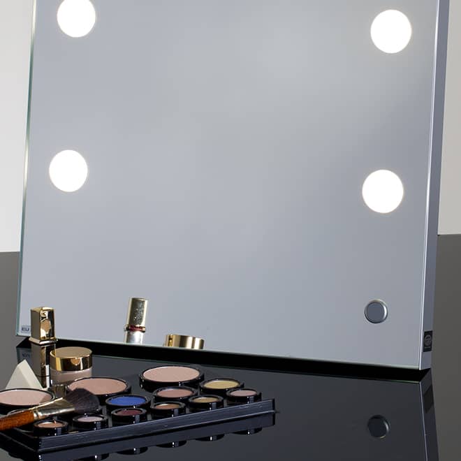 Specchio trucco da tavolo con luci