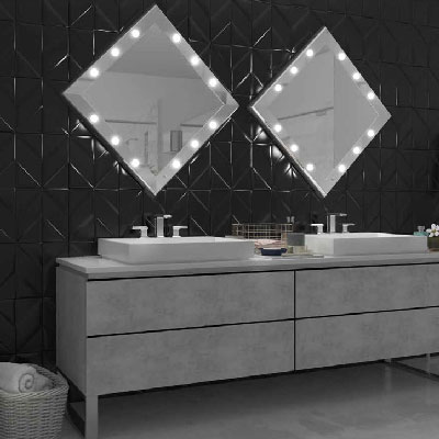Specchi design bagno per doppio lavabo con cornice metallica e luci led